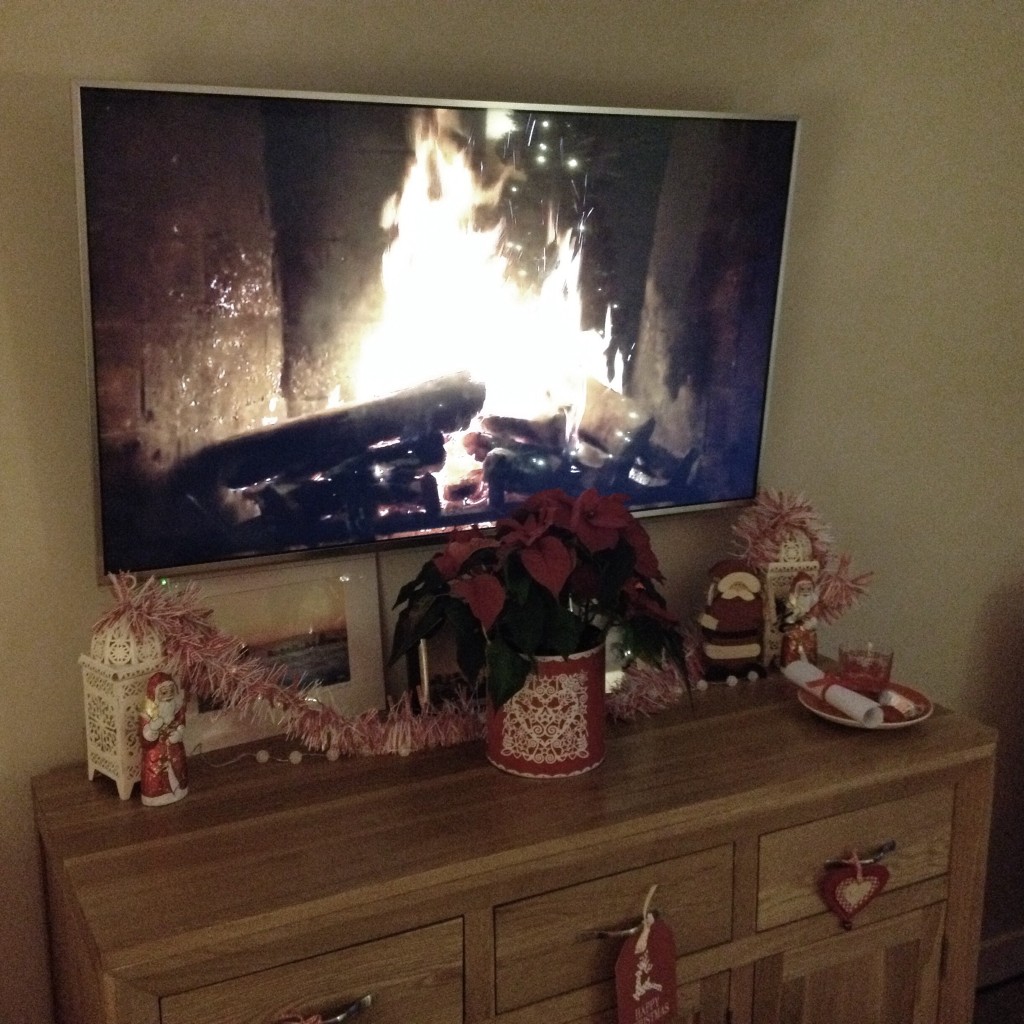 This is how we use the internets bandwidth on Christmas morning. Merry Christmas Everyone #HDLogFire